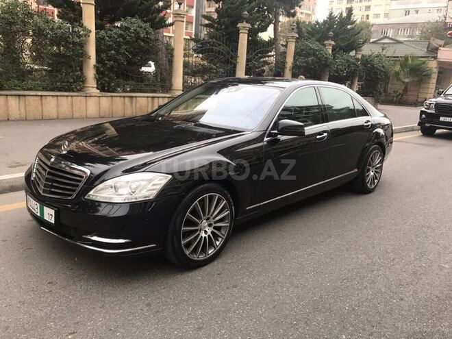 Mercedes S 550 2009, 201,000 km - 5.5 l - Bakı