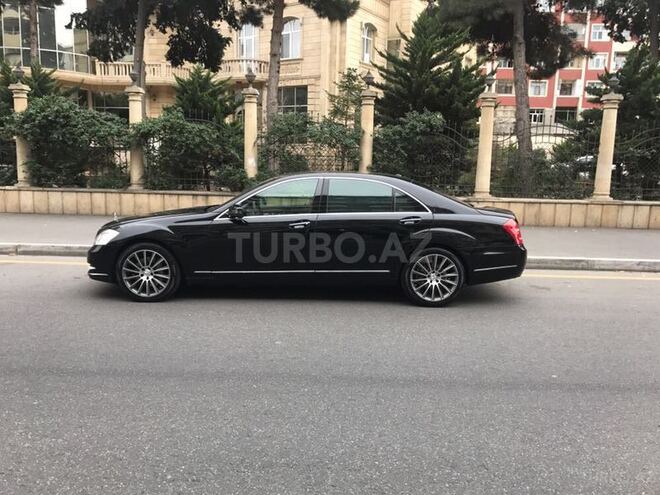 Mercedes S 550 2009, 201,000 km - 5.5 l - Bakı