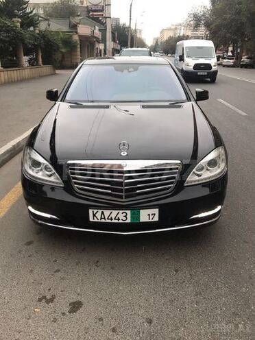 Mercedes S 550 2009, 201,000 km - 5.5 l - Bakı