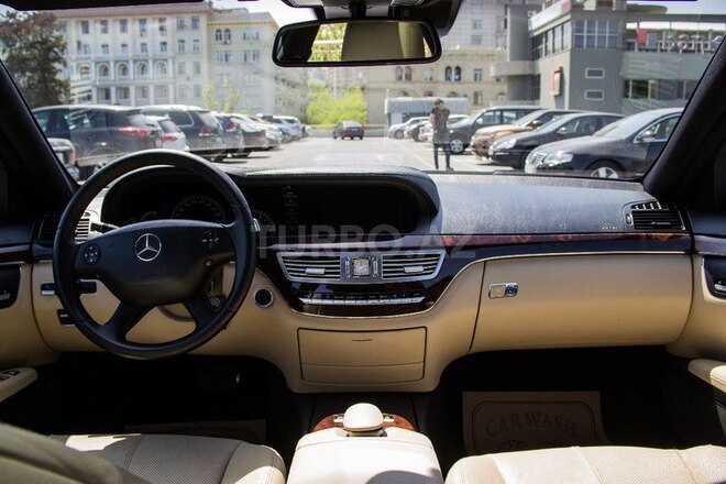 Mercedes S 550 2009, 201,000 km - 5.5 l - Bakı