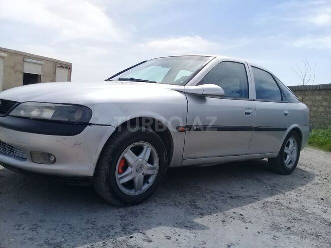 Opel Vectra 1996, 156,899 km - 2.5 л - Bakı