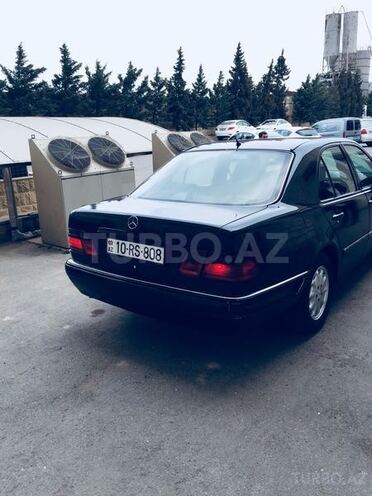 Mercedes E 200 1998, 371,000 km - 2.0 l - Bakı