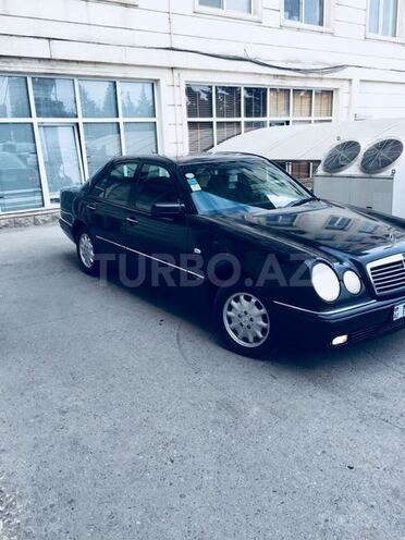 Mercedes E 200 1998, 371,000 km - 2.0 l - Bakı