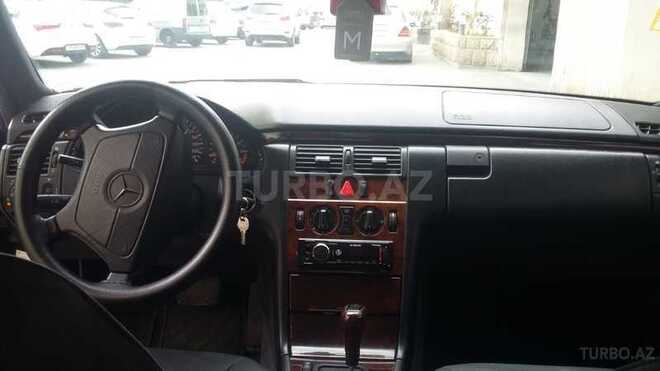 Mercedes E 200 1998, 371,000 km - 2.0 l - Bakı