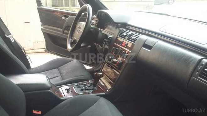 Mercedes E 200 1998, 371,000 km - 2.0 l - Bakı