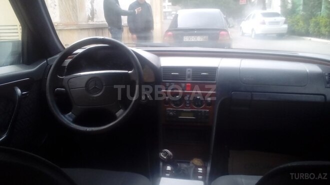 Mercedes C 200 1995, 310,000 km - 2.0 l - Bakı