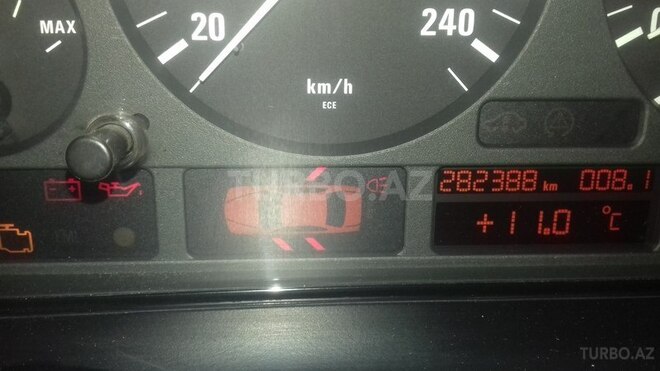 BMW 523 1999, 282,000 km - 2.5 л - Sumqayıt