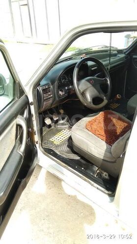 GAZ 31105 2005, 248,000 km - 2.3 л - Quba