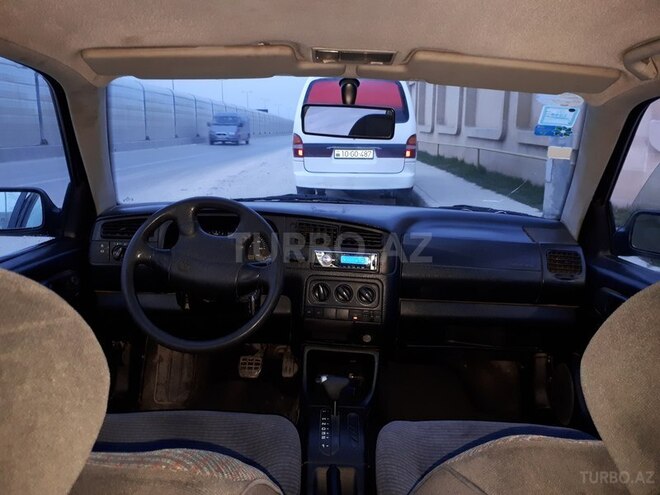Volkswagen Golf 1993, 220,850 km - 2.0 l - Bakı