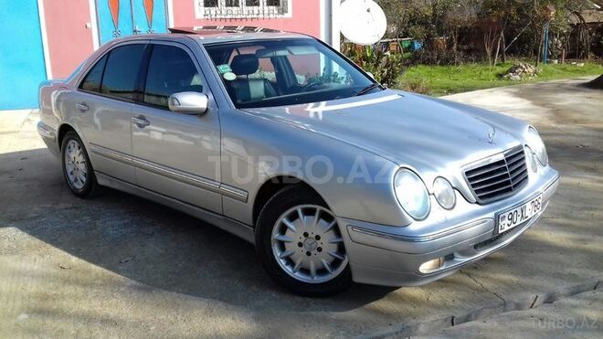Mercedes E 240 2002, 190,000 km - 2.8 l - Lənkəran