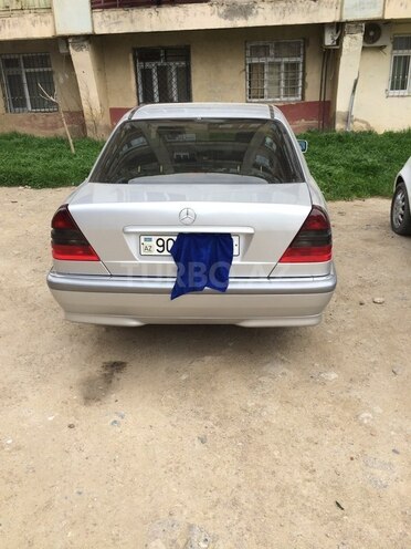 Mercedes C 200 1999, 224,000 km - 2.0 l - Bakı