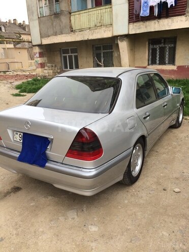 Mercedes C 200 1999, 224,000 km - 2.0 l - Bakı