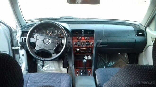 Mercedes C 200 1999, 224,000 km - 2.0 l - Bakı