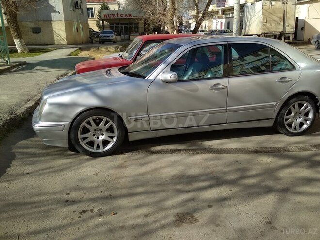 Mercedes E 320 2000, 380,000 km - 3.2 l - Bakı