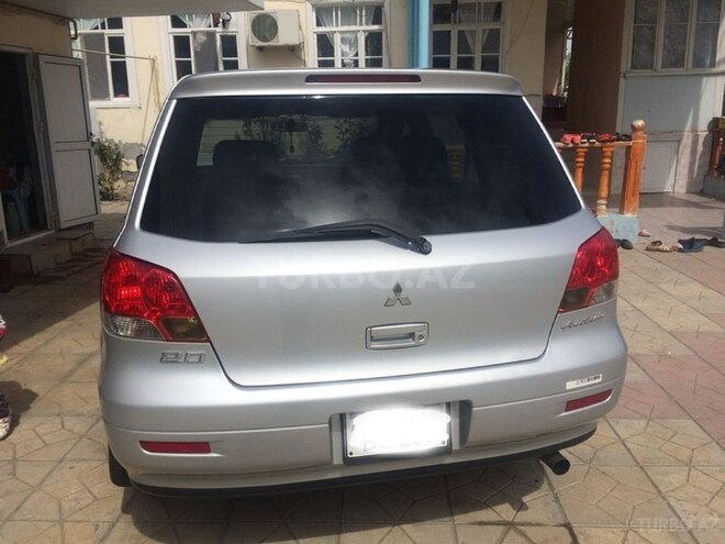 Mitsubishi Airtrek 2001, 265,000 km - 2.0 л - Ağcabədi