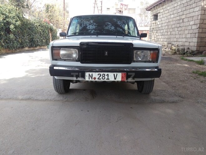 LADA (VAZ) 2107 2003, 200,000 km - 1.6 l - Şirvan