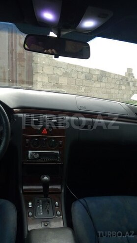 Mercedes E 230 1995, 4,758,566 km - 2.3 л - Bakı
