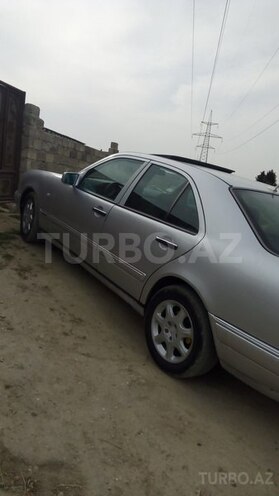 Mercedes E 230 1995, 4,758,566 km - 2.3 л - Bakı