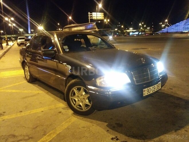 Mercedes C 200 1997, 372,000 km - 2.0 l - Bakı