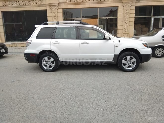 Mitsubishi Outlander 2003, 283,000 km - 2.4 l - Bakı