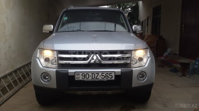 Mitsubishi Pajero 2007, 102,000 km - 3.0 л - Bakı