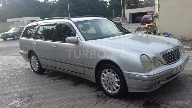 Mercedes E 240 2000, 189,000 km - 2.4 l - Bakı