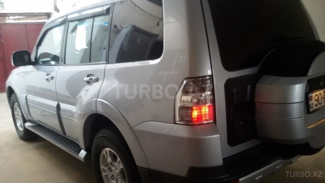 Mitsubishi Pajero 2007, 102,000 km - 3.0 л - Bakı