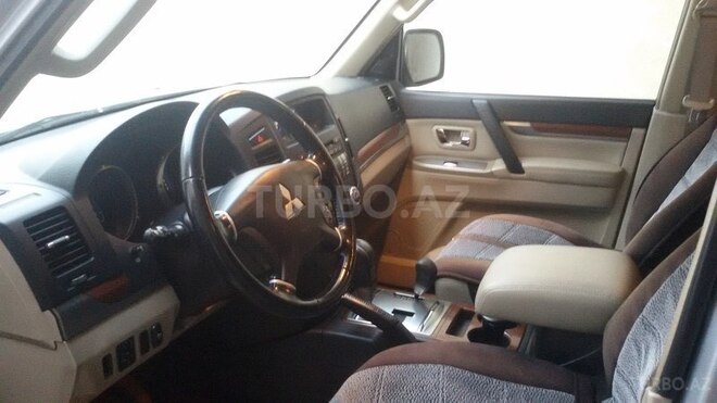 Mitsubishi Pajero 2007, 102,000 km - 3.0 л - Bakı