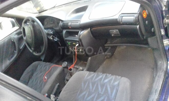 Opel Astra 1995, 298,604 km - 0.1 л - Xaçmaz