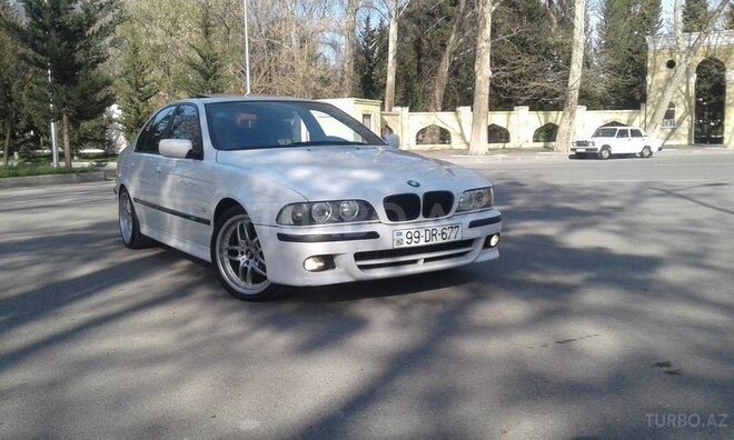 BMW 525 2001, 263,000 km - 2.5 l - Mingəçevir