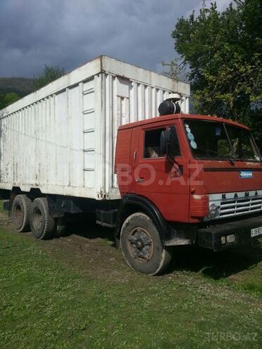 KamAz 53212 1979, 300,000 km - 5.0 l - Balakən