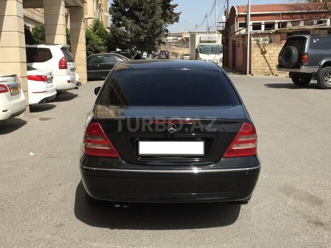 Mercedes C 200 2000, 384,000 km - 2.0 l - Bakı