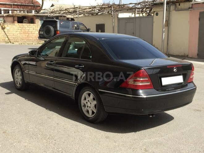 Mercedes C 200 2000, 384,000 km - 2.0 l - Bakı