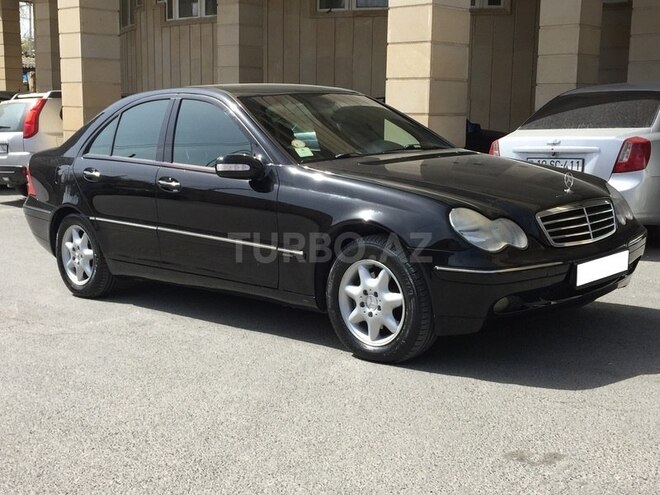 Mercedes C 200 2000, 384,000 km - 2.0 l - Bakı