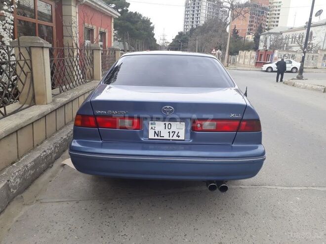 Toyota Camry 1999, 323,000 km - 2.4 l - Bakı