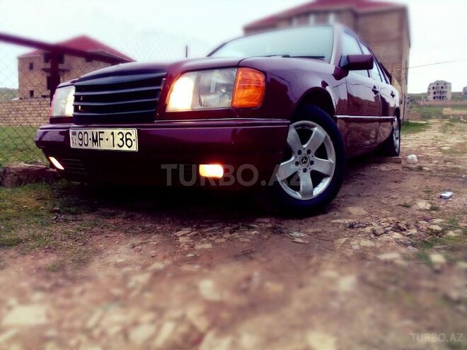 Mercedes E 200 1991, 317,000 km - 2.0 l - Bakı