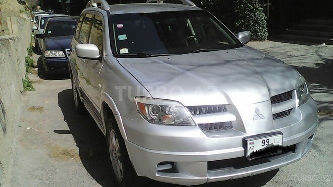 Mitsubishi Outlander 2005, 126,500 km - 2.4 л - Bakı