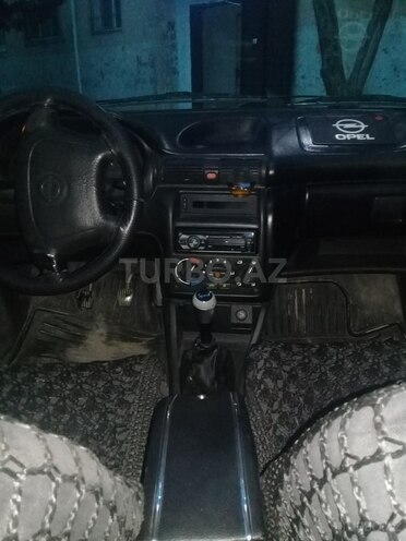 Opel Astra 1996, 400,000 km - 1.6 л - Sumqayıt