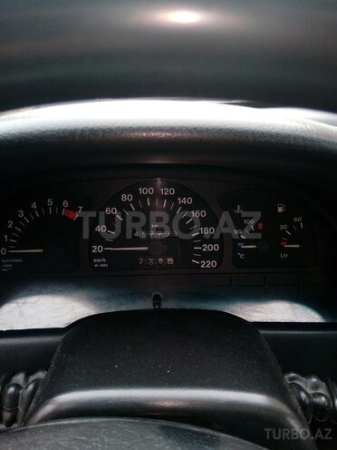 Opel Vectra 1995, 457,773 km - 1.6 л - Bakı