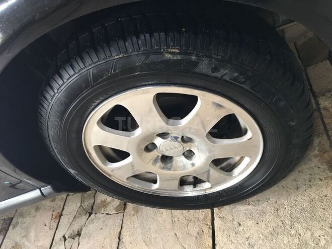 Audi A3 2002, 269,269 km - 1.8 l - Bakı