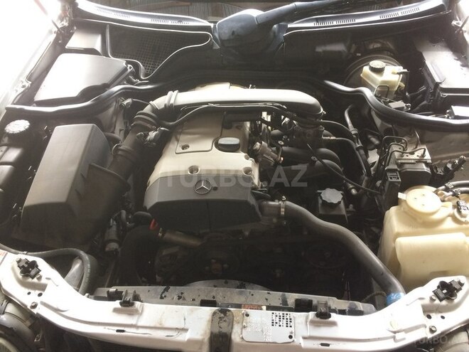 Mercedes C 200 1999, 256,700 km - 2.0 l - Bakı