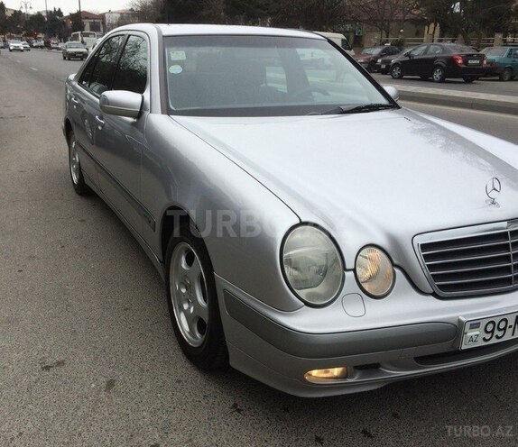 Mercedes C 200 1999, 256,700 km - 2.0 l - Bakı