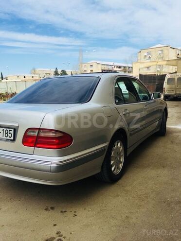 Mercedes E 280 1999, 410,000 km - 2.8 l - Gəncə