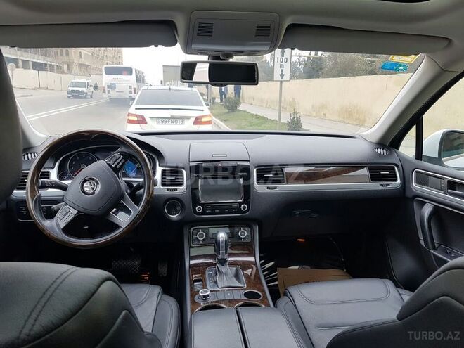 Volkswagen Touareg 2012, 198,000 km - 3.6 l - Bakı