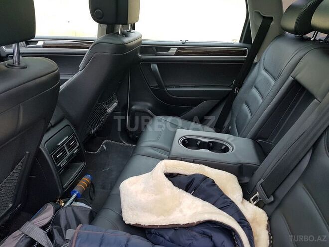 Volkswagen Touareg 2012, 198,000 km - 3.6 l - Bakı