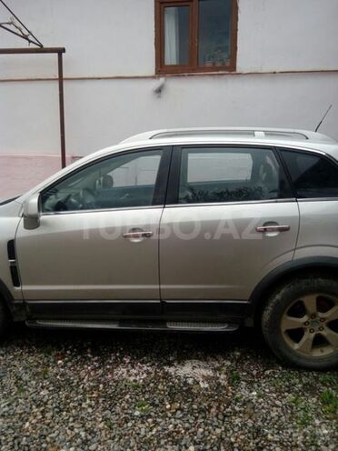 Opel Antara 2007, 275,000 km - 0.2 l - Salyan