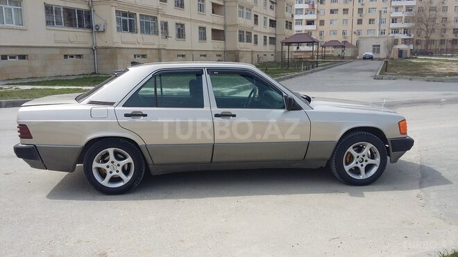 Mercedes 190 1990, 322,000 km - 2.0 l - Bakı