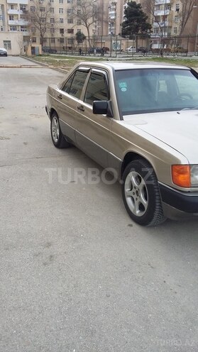 Mercedes 190 1990, 322,000 km - 2.0 l - Bakı
