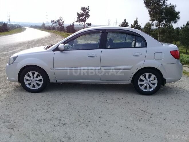 Kia Rio 2010, 190,000 km - 0.1 l - Bakı