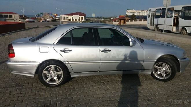 Mercedes C 200 1998, 234,990 km - 2.0 l - Bakı